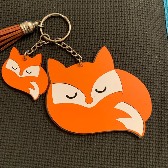 Mom and baby key chains plus other custom keychain - Picture 2 of 16